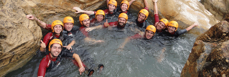 Rafting en Venta del Moro - Multiaventura